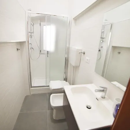 بيت شباب Aria Di Sale - ترييستي